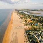 Resort Near Bibione Beach And Thermae - Beahost